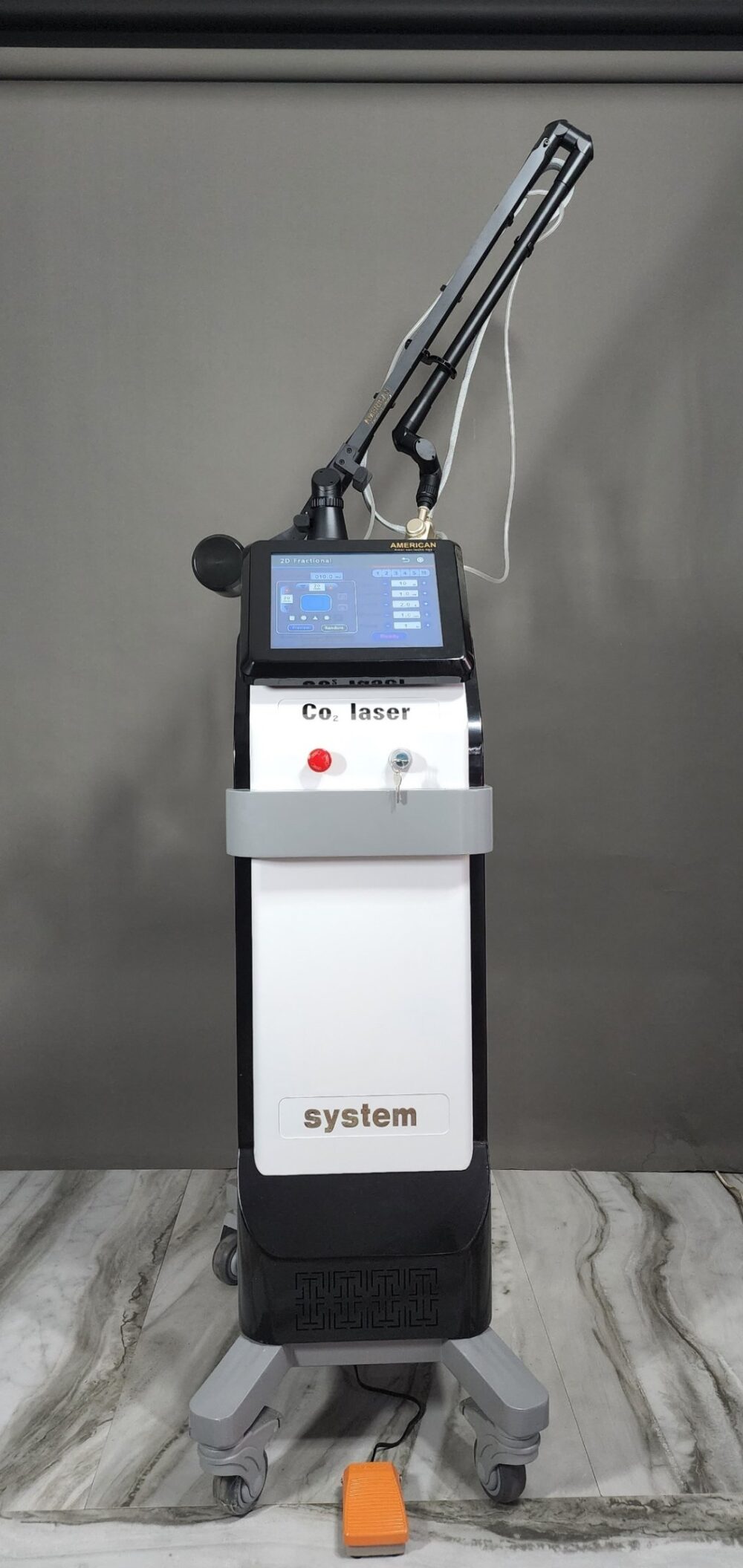 may laser co2 fractional systemanh 1