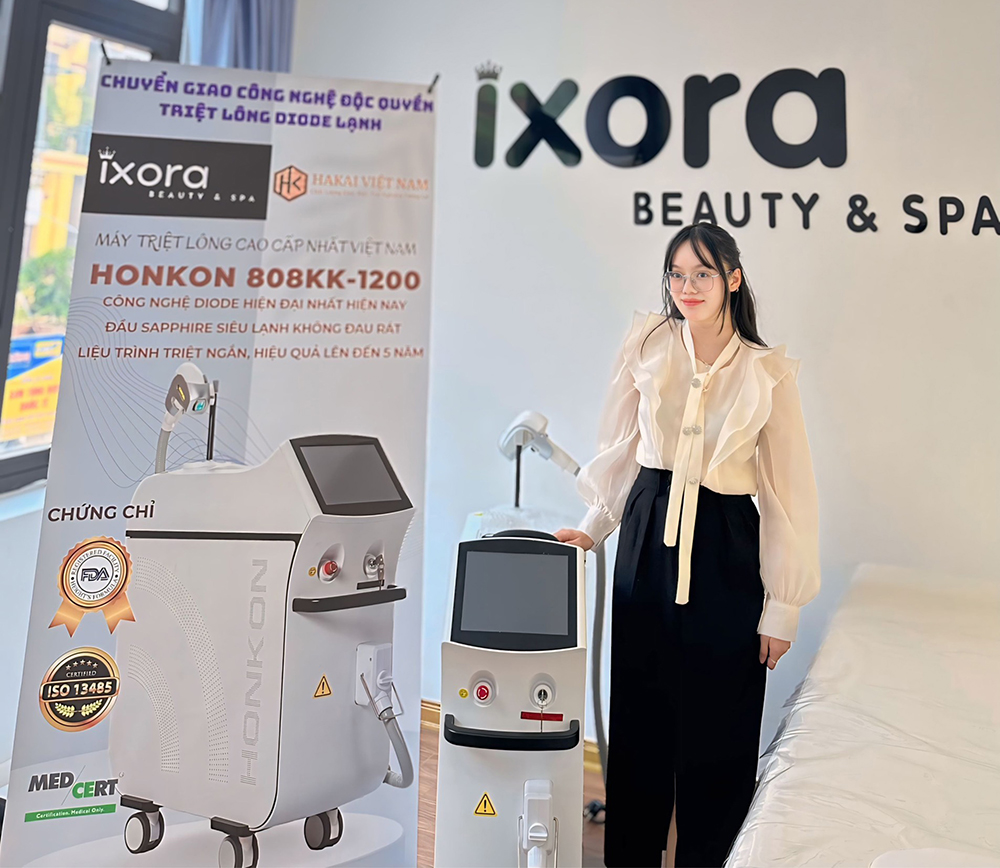 [CHUYỂN GIAO] MÁY TRIỆT LÔNG HONKON DIODE LASER 808KK -1200 TẠI IXORA BEAUTY & SPA