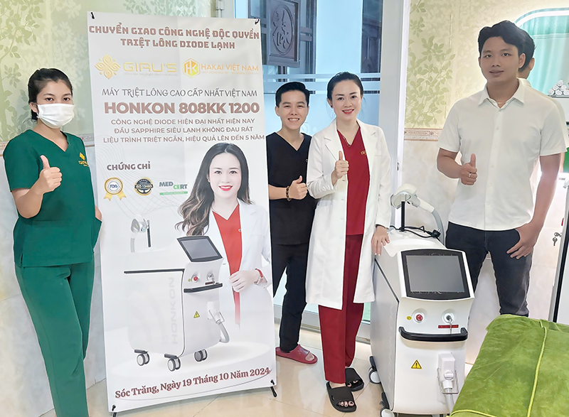 hakai viet nam chuyen giao may triet long honkon diode laser tai soc trang