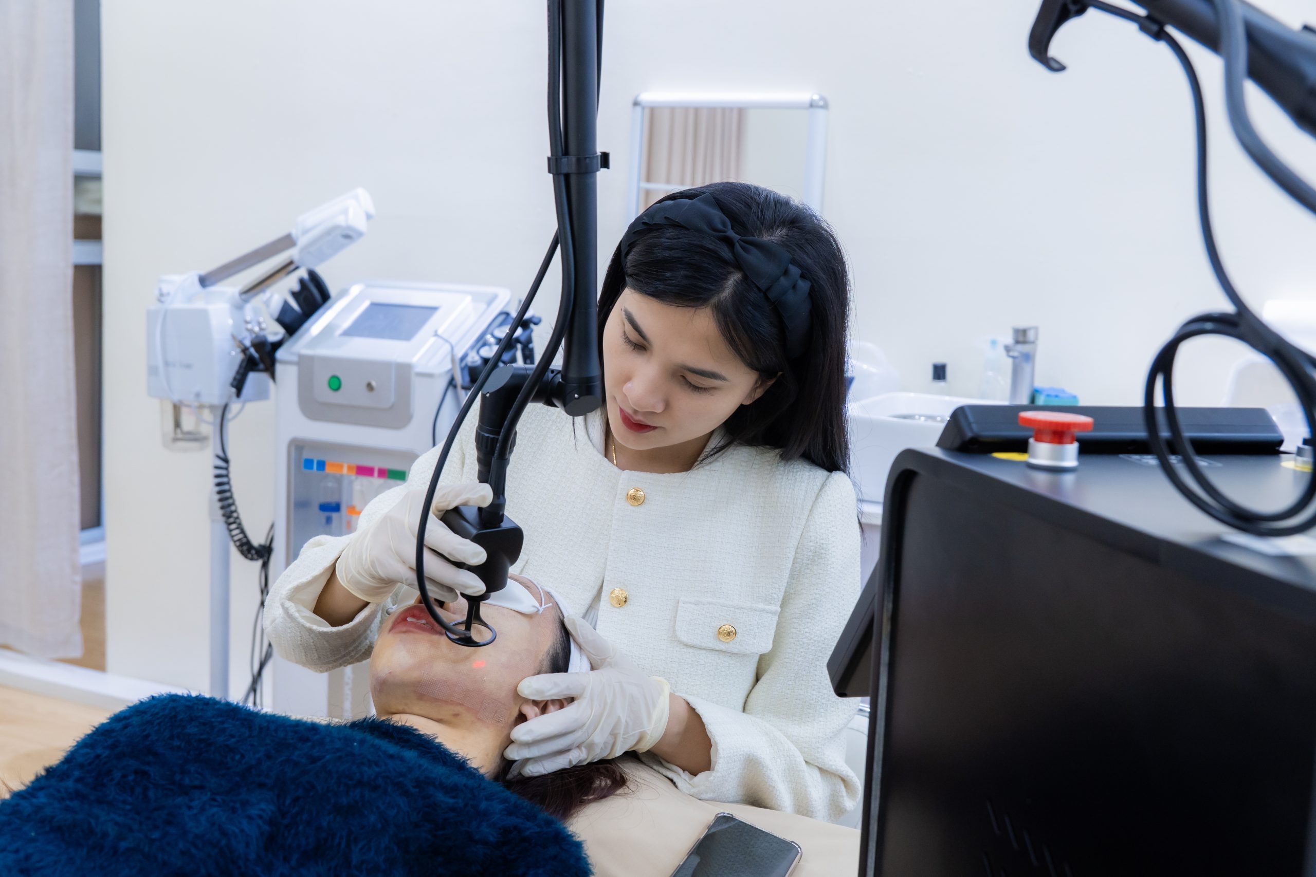 học laser thẩm mỹ ở đâu uy tín